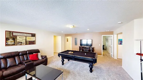 $3,800 | 1323 Yorkshire Court, Davenport, FL 33896