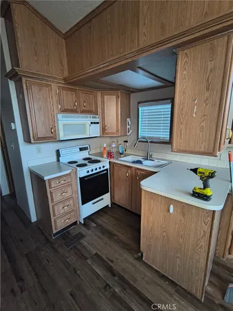 $39,999 | 1980 East Main Street, Unit 35, Barstow, CA 92311