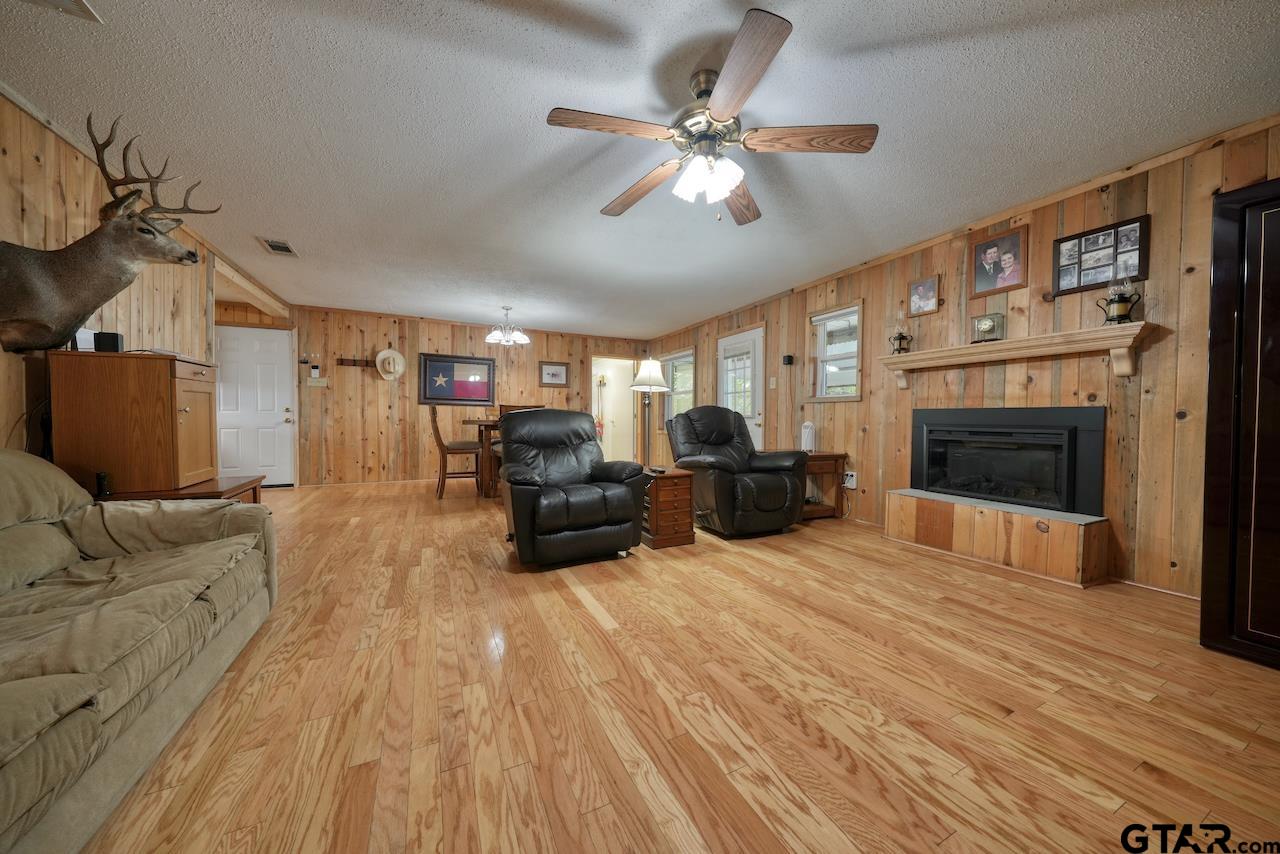 667 Allen Road Longview, TX 75605 - Photo 6 of 48