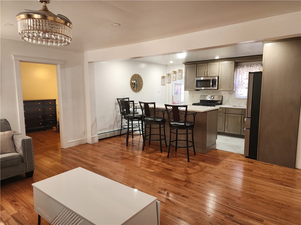 6 Douglas Street Cranston, RI 02910 - Photo 11 of 30