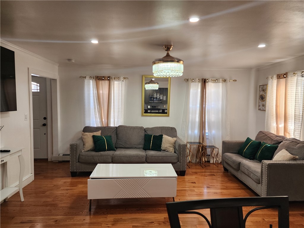 6 Douglas Street Cranston, RI 02910 - Photo 12 of 30