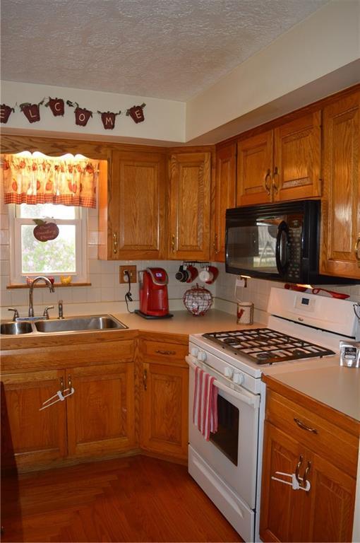 4382 Callahan Road South Vienna, OH 45369 - Photo 4 of 27