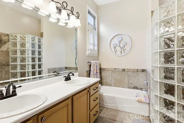 $435,000 | 21 Tisha Lane, Hendersonville, NC 28739