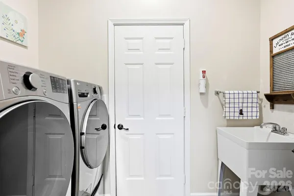 $435,000 | 21 Tisha Lane, Hendersonville, NC 28739