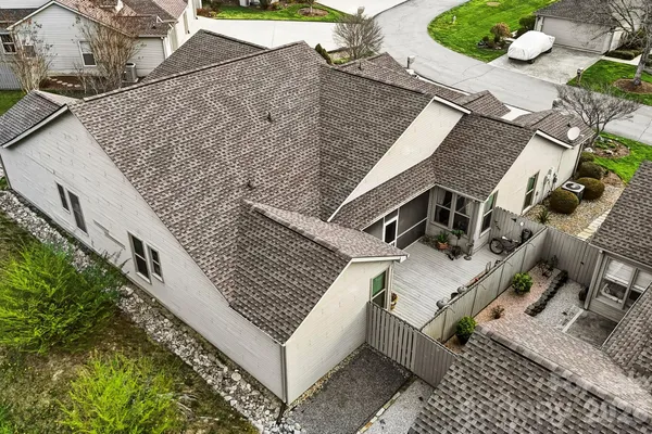 $435,000 | 21 Tisha Lane, Hendersonville, NC 28739