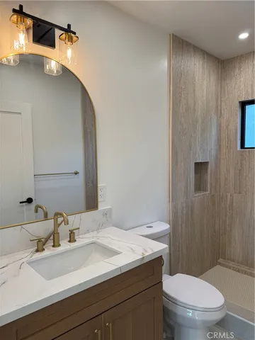 $2,695 | 8966 Gunn Avenue, Unit B, Whittier, CA 90605