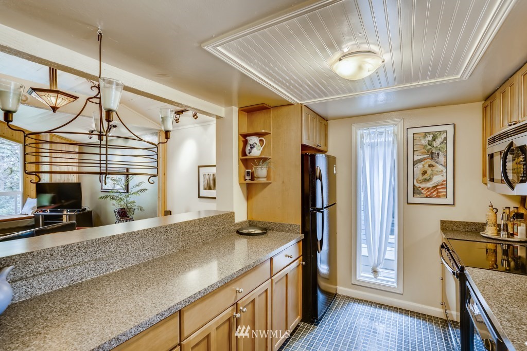 7573 Old Redmond Road, Unit 9 Redmond, WA 98052 - Photo 11 of 28