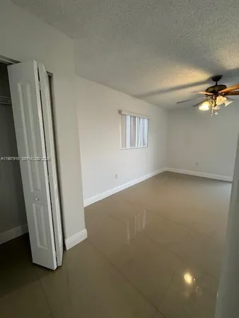 $2,300 | 6130 West 19th Avenue, Unit 301, Hialeah, FL 33012