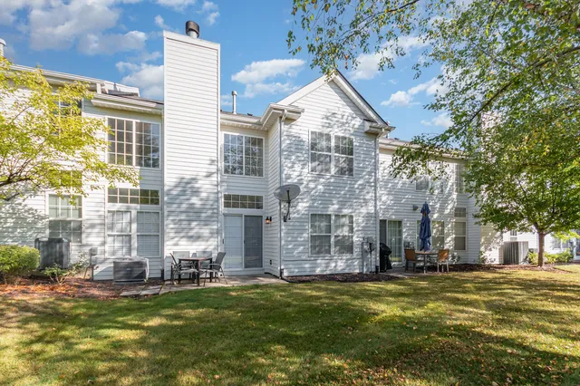 a view of yard with swimming pool
