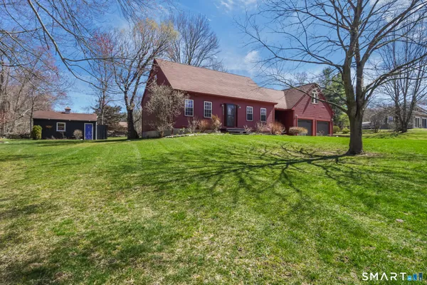 $495,000 | 431 Hartford Road, Brooklyn, CT 06234