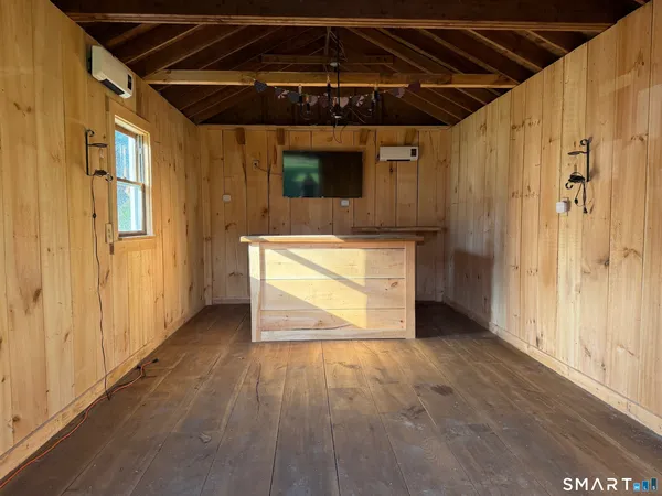 $495,000 | 431 Hartford Road, Brooklyn, CT 06234