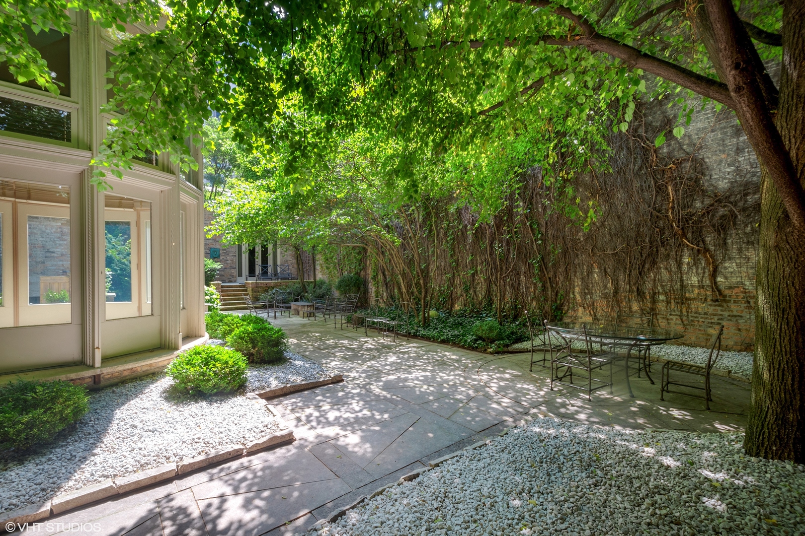 1442 North Astor Street Chicago, IL 60610 - Photo 45 of 55 a view of backyard with green space