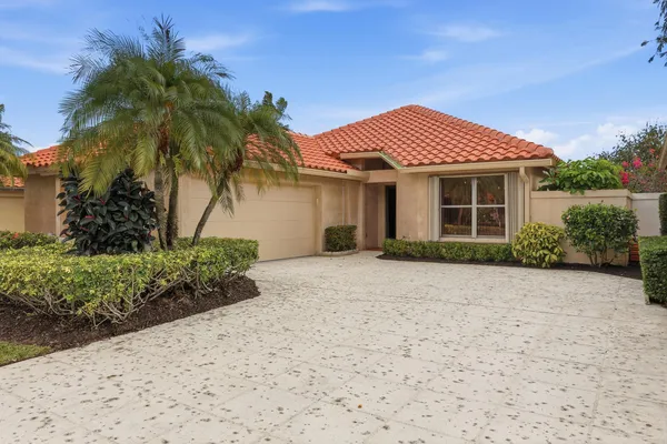 $2,800 | 2735 Southwest Mariposa Circle, Palm City, FL 34990