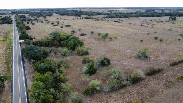 $264,845 | 532 Farm To Market Road 532, Weimar, TX 78962