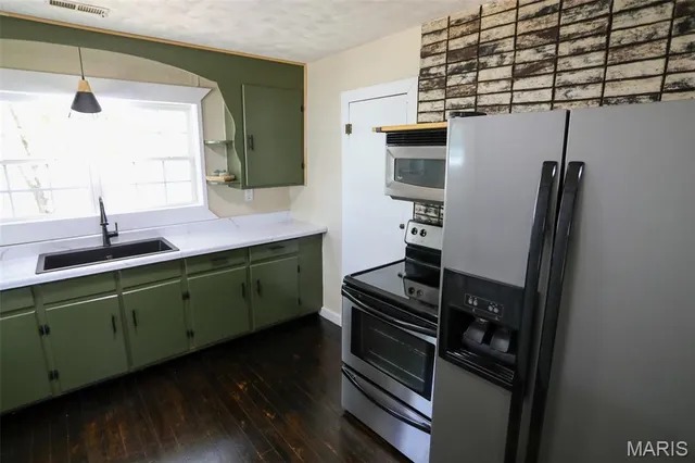 $110,000 | 401 3rd Street, Fisk, MO 63940