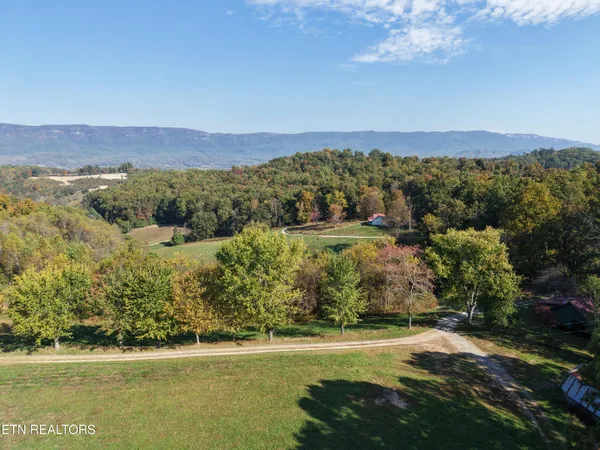 $23,700 | 7 Dooley Hollow Road, Ewing, VA 24248