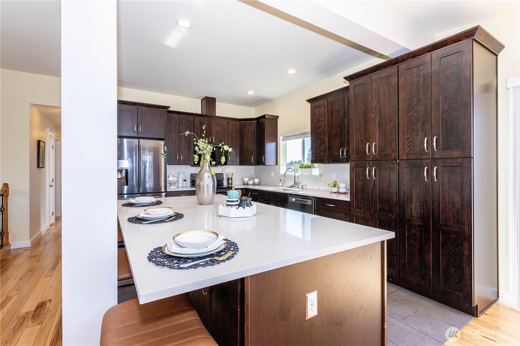 3905 Northeast 6th Street Renton, WA 98056 - Photo 8 of 32