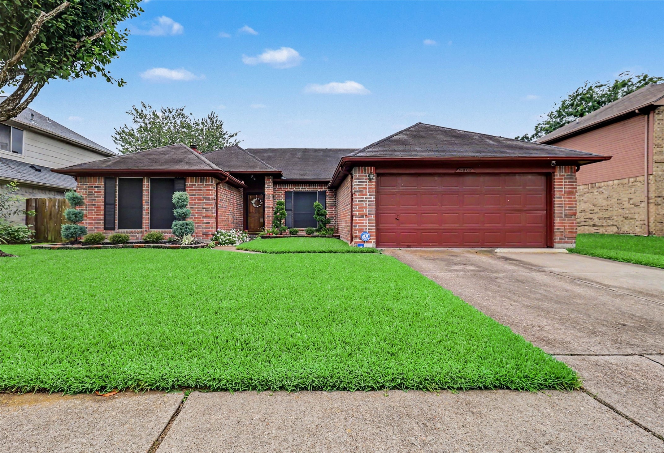 4802 Stonebridge Street Baytown, TX 77521 - Photo 2 of 34