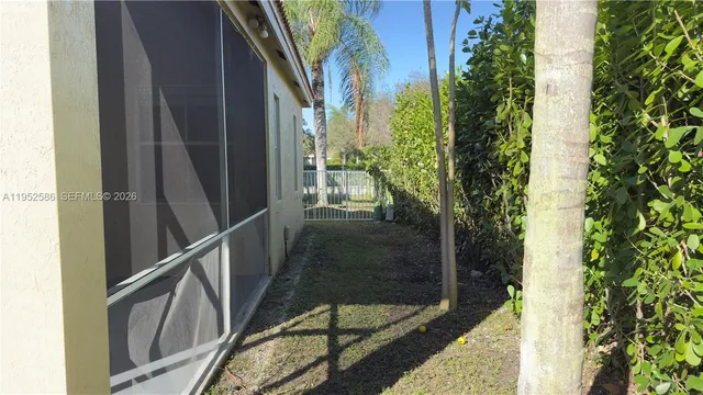 $4,160 | 1792 Aspen Lane, Unit 1792, Weston, FL 33327