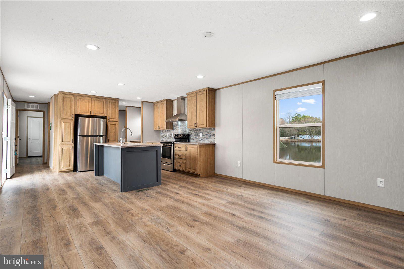 10323 Henry Road Berlin, MD 21811 - Photo 4 of 50 Gallery Image 4