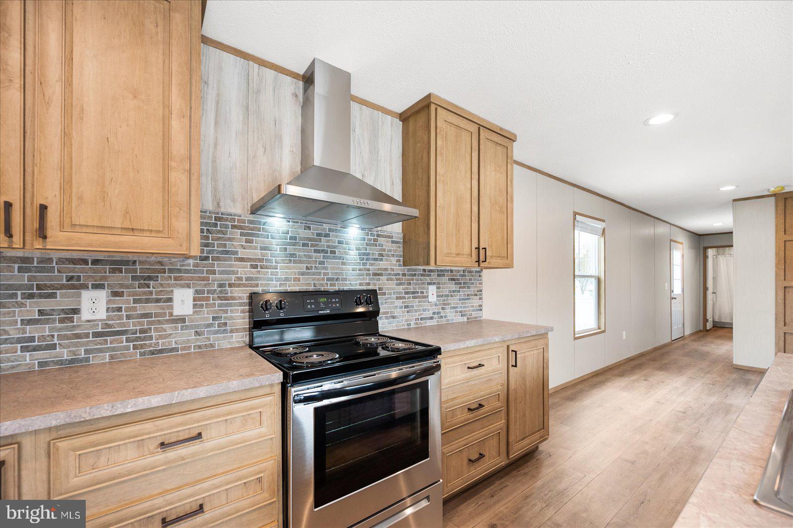 10323 Henry Road Berlin, MD 21811 - Photo 8 of 50 Gallery Image 8