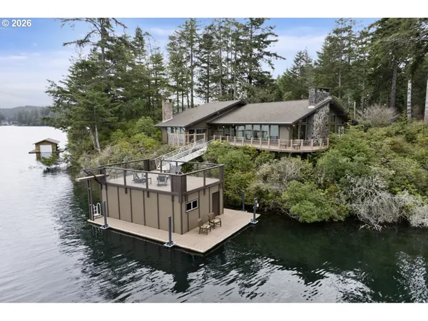 $1,595,000 | 5105 Ford Way, Florence, OR 97439