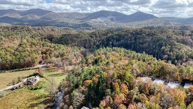 $149,900 | Lot 332 Pocaset Drive, Ellijay, GA 30540