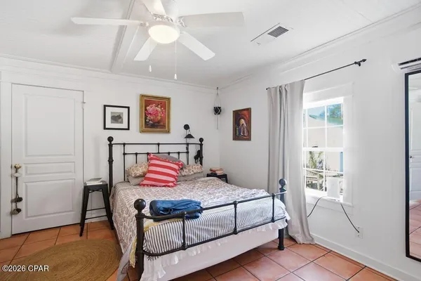 $449,900 | 130 Coach Wagoner Street, Apalachicola, FL 32320