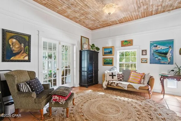 $449,900 | 130 Coach Wagoner Street, Apalachicola, FL 32320