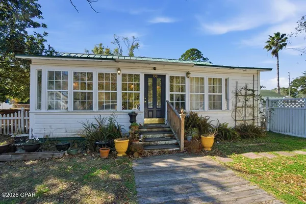 $449,900 | 130 Coach Wagoner Street, Apalachicola, FL 32320