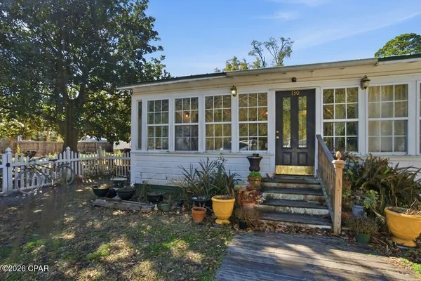 $449,900 | 130 Coach Wagoner Street, Apalachicola, FL 32320