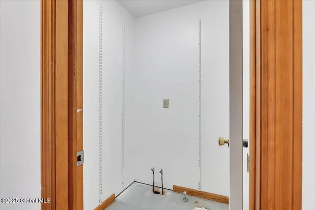 $399,900 | 1674 Highway 9, Moreau, NY 12803