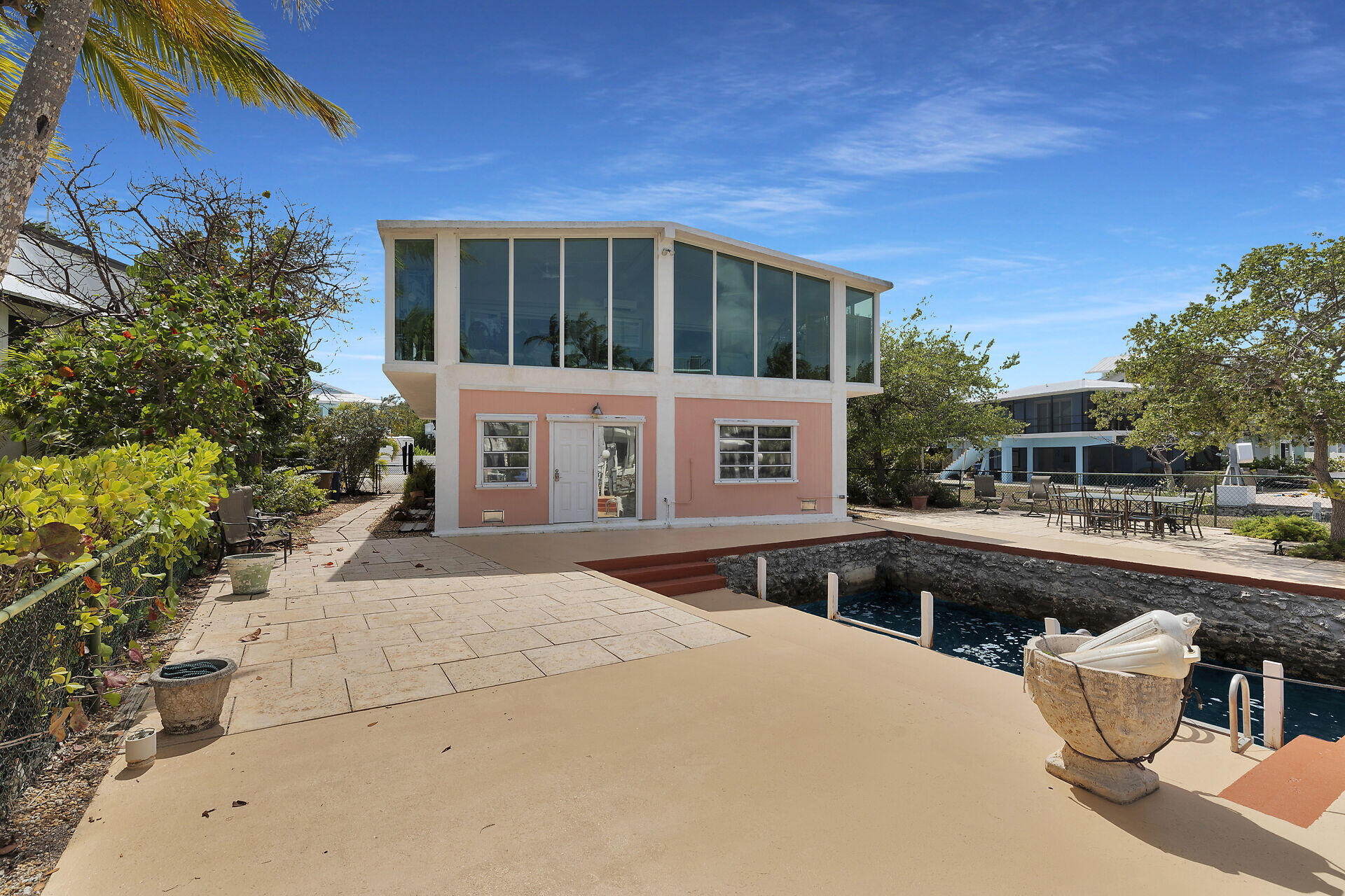 1009 Dove Road Key Largo, FL 33037 - Photo 11 of 46 Back of House
