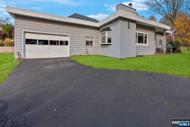 $648,888 | 45 Ballentine Drive, North Haledon, NJ 07508