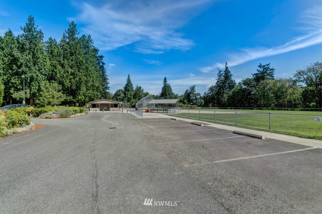 22525 9th Drive Southeast, Unit 15 Bothell, WA 98021 - Photo 23 of 24