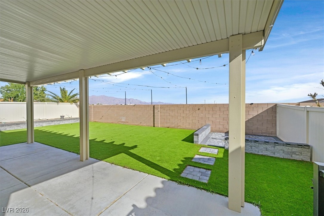 6460 Iguassu Falls Road Las Vegas, NV 89149 - Photo 31 of 36