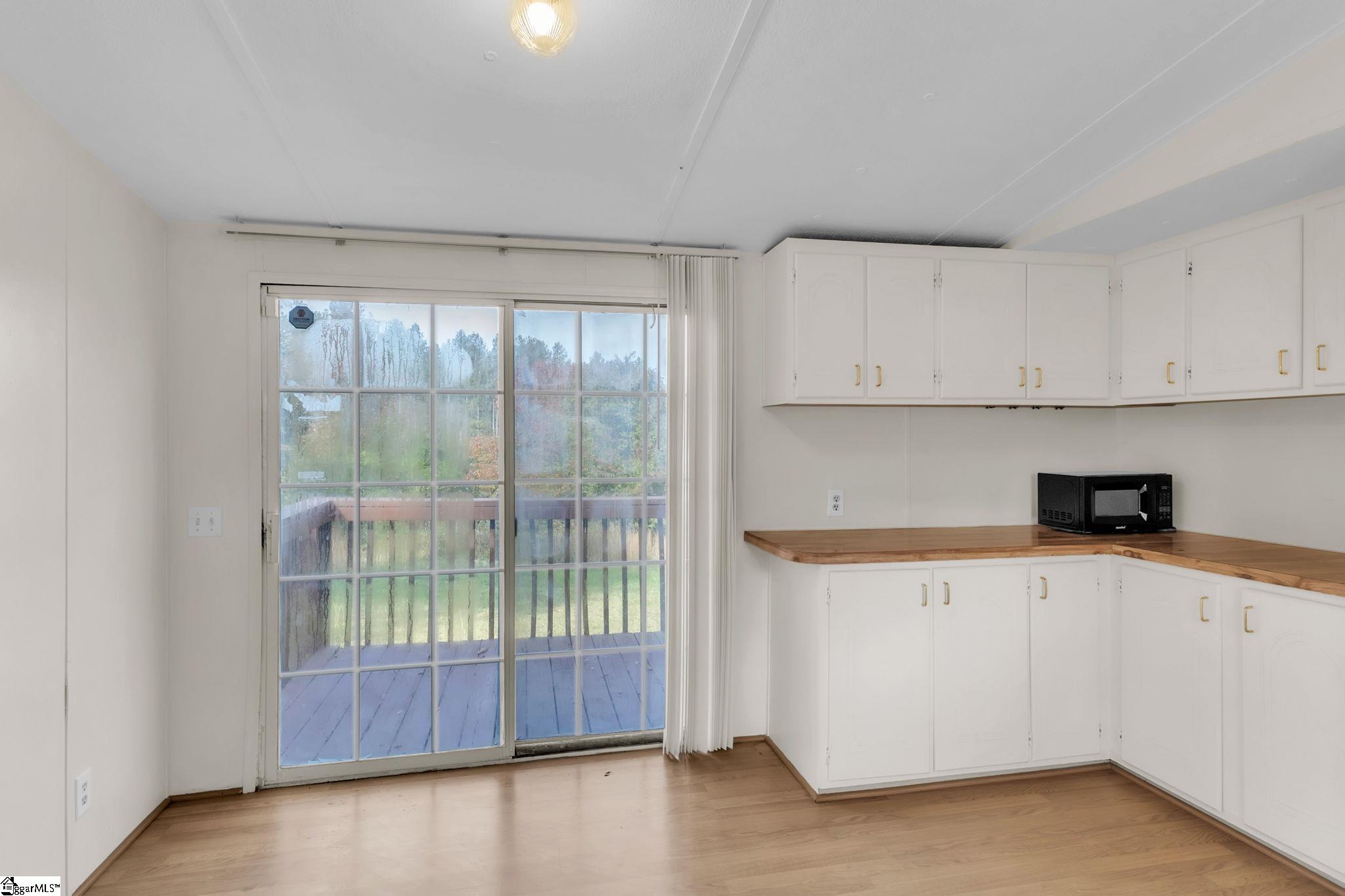 441 Spring Road Anderson, SC 29625 - Photo 10 of 29