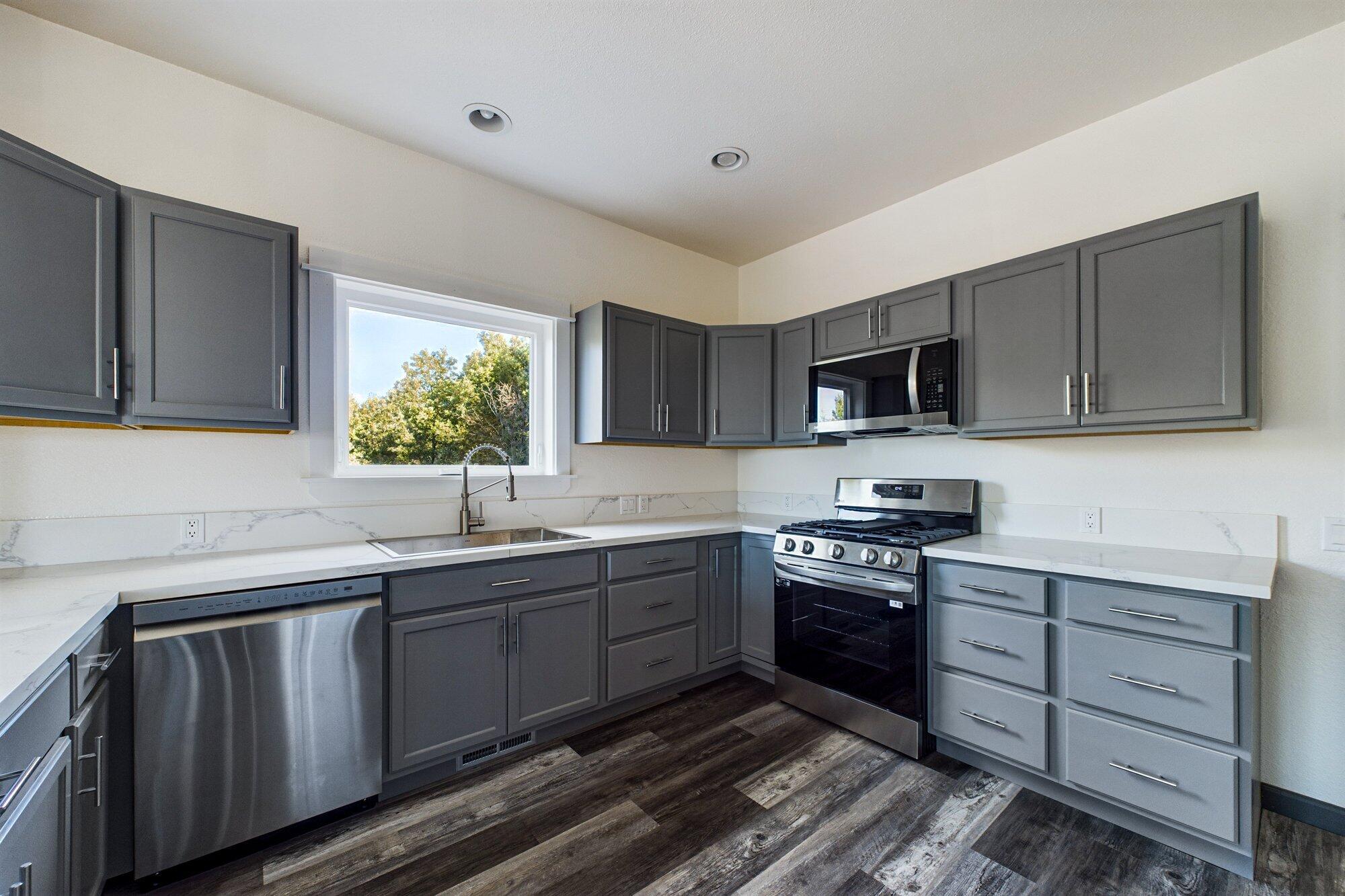 127 Cook Road Shelter Cove, CA 95589 - Photo 25 of 68