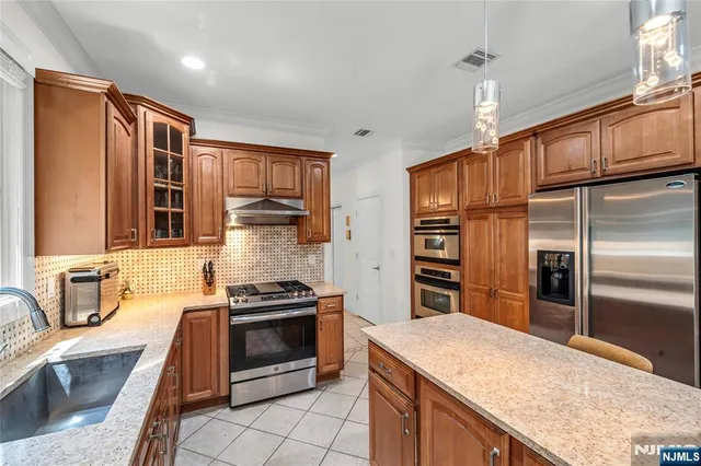 $1,399,000 | 4 Michelle Court, Harrington Park, NJ 07640