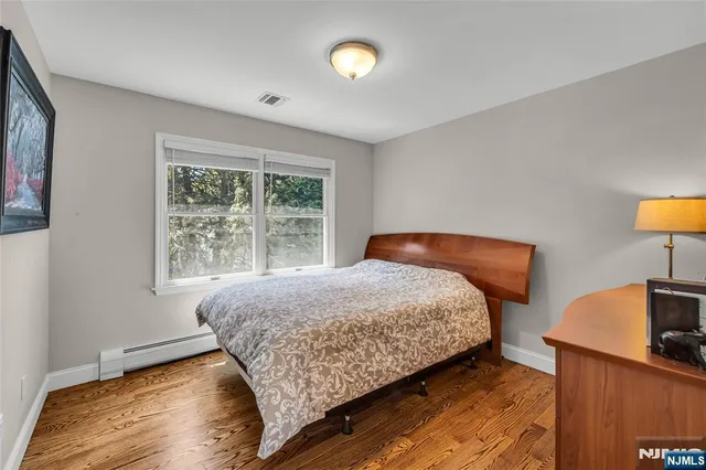 $1,399,000 | 4 Michelle Court, Harrington Park, NJ 07640