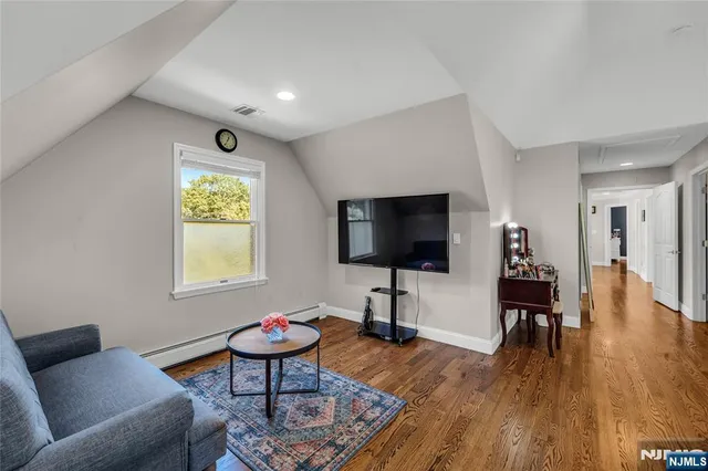 $1,399,000 | 4 Michelle Court, Harrington Park, NJ 07640