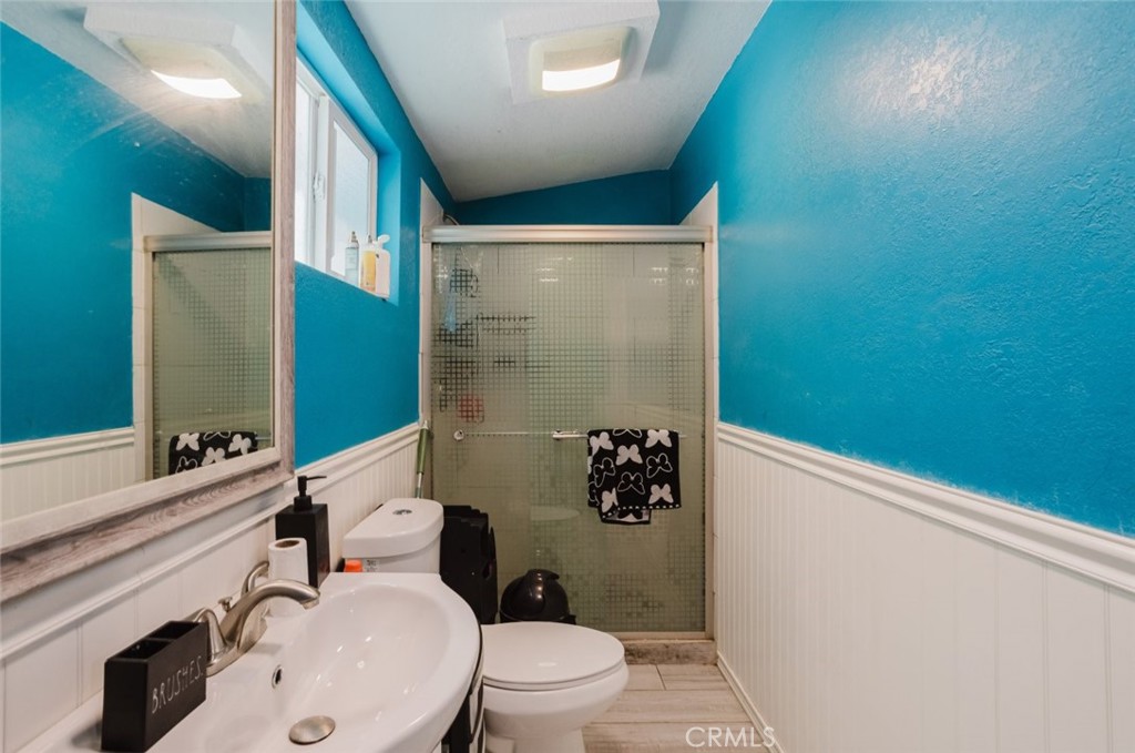 11338 Dronfield Avenue Pacoima, CA 91331 - Photo 36 of 46