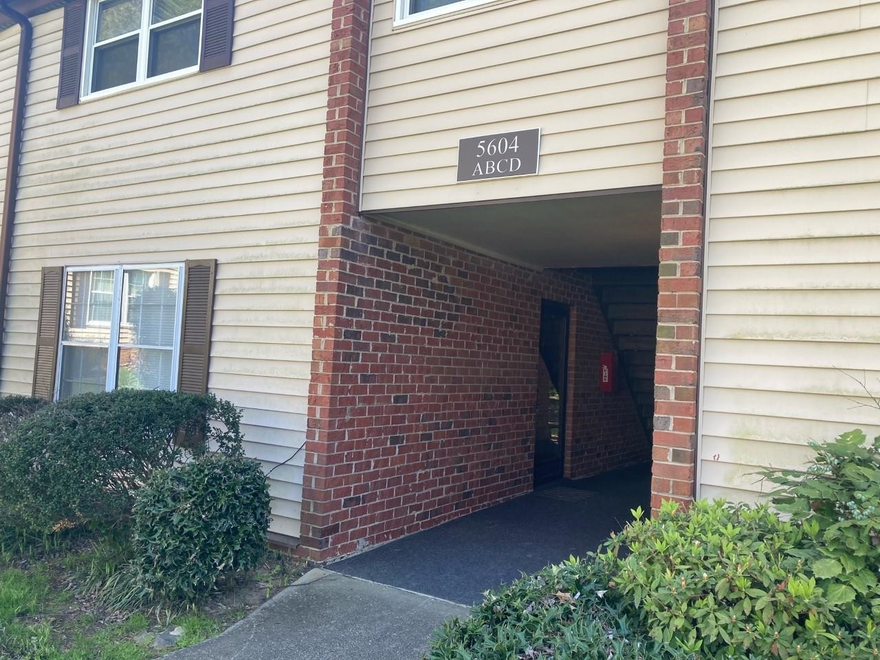 5604 Falls Of Neuse Road, Unit A Raleigh, NC 27609 - Photo 1 of 14 Photo 1
