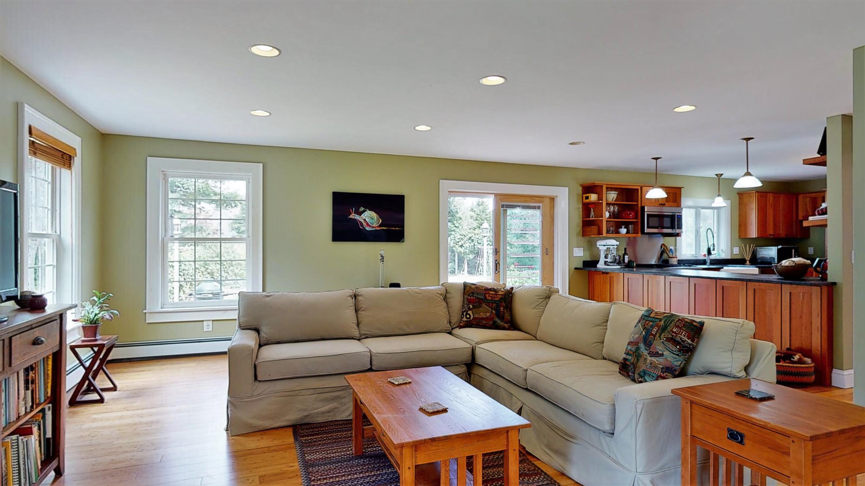 234 Maquoit Road Brunswick, ME 04011 - Photo 16 of 83 1 (16)
