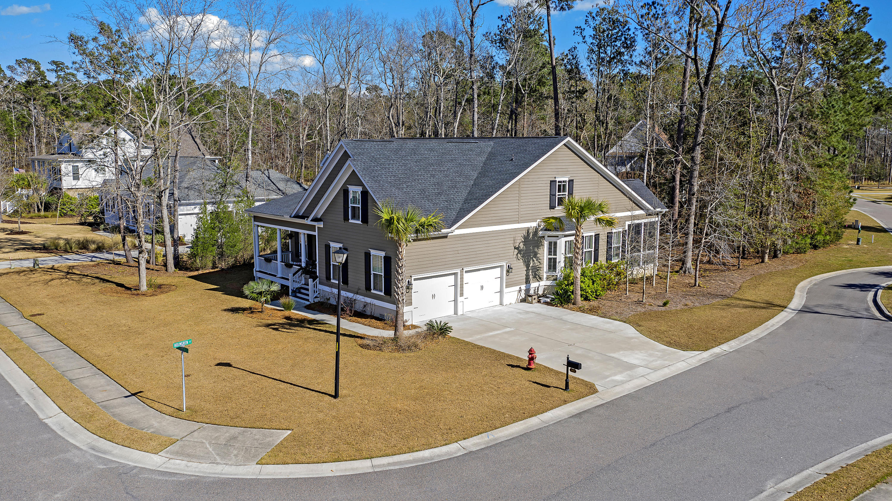 263 Commonwealth Road Mount Pleasant, SC 29466 - Photo 4 of 45 DJI_0950 copy