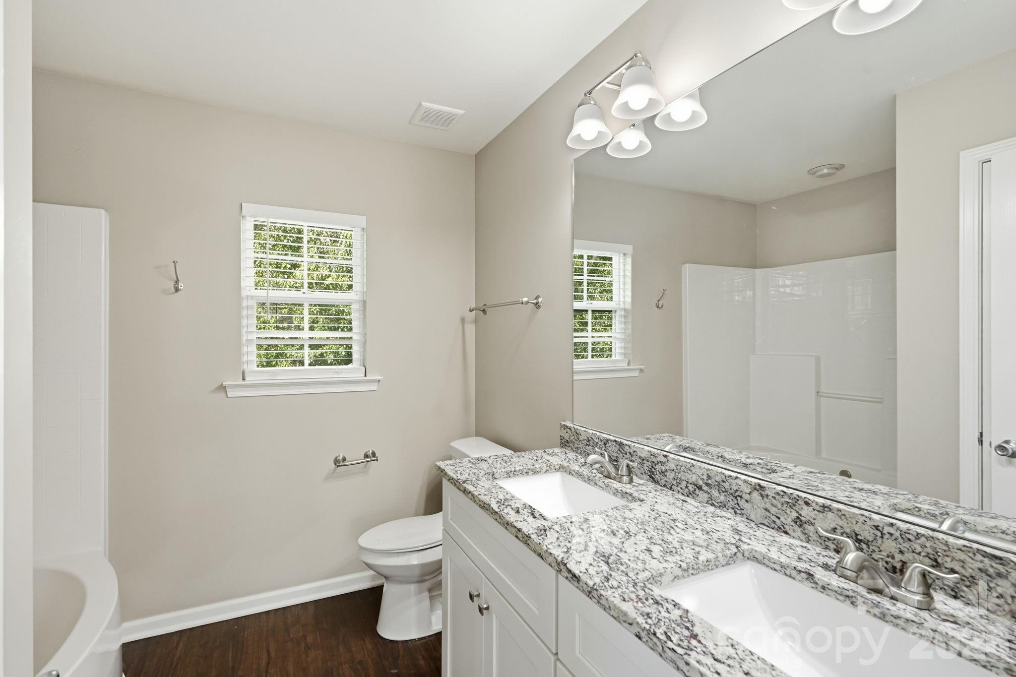 9237 Seamill Road Charlotte, NC 28278 - Photo 26 of 35 Gallery Image 26
