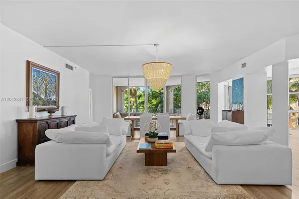 $14,500 | 731 Crandon Boulevard, Unit 308, Key Biscayne, FL 33149