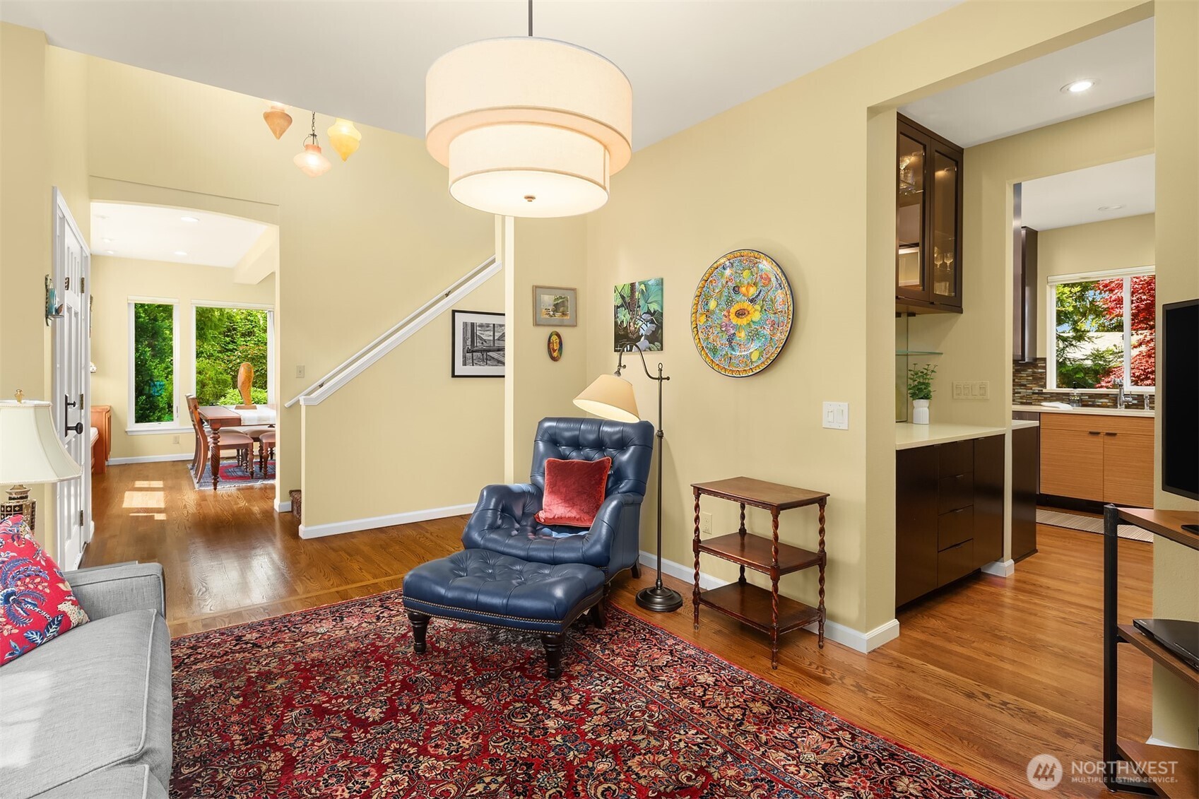 809 14th Street Southwest Edmonds, WA 98020 - Photo 5 of 35 Gallery Image 5