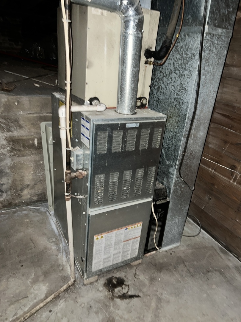 501 North Elm Street Clinton, IL 61727 - Photo 37 of 37 a view of outdoor space