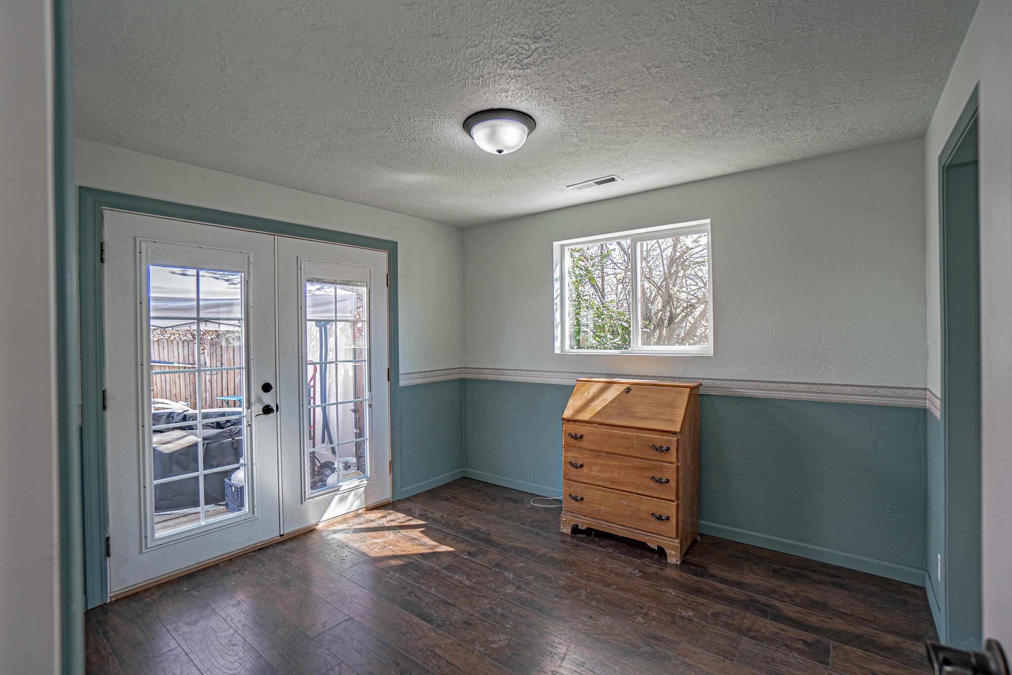 994 South Stage Road Medford, OR 97501 - Photo 23 of 38 DSC00357-HDR